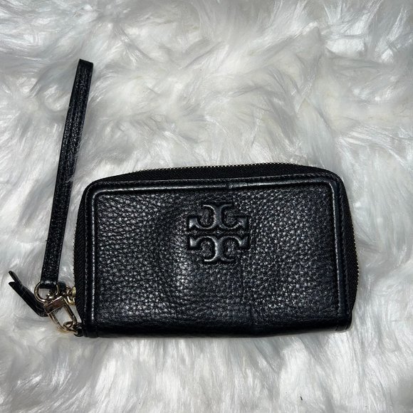 Tory Burch Handbags - Tory Burch Black Wallet